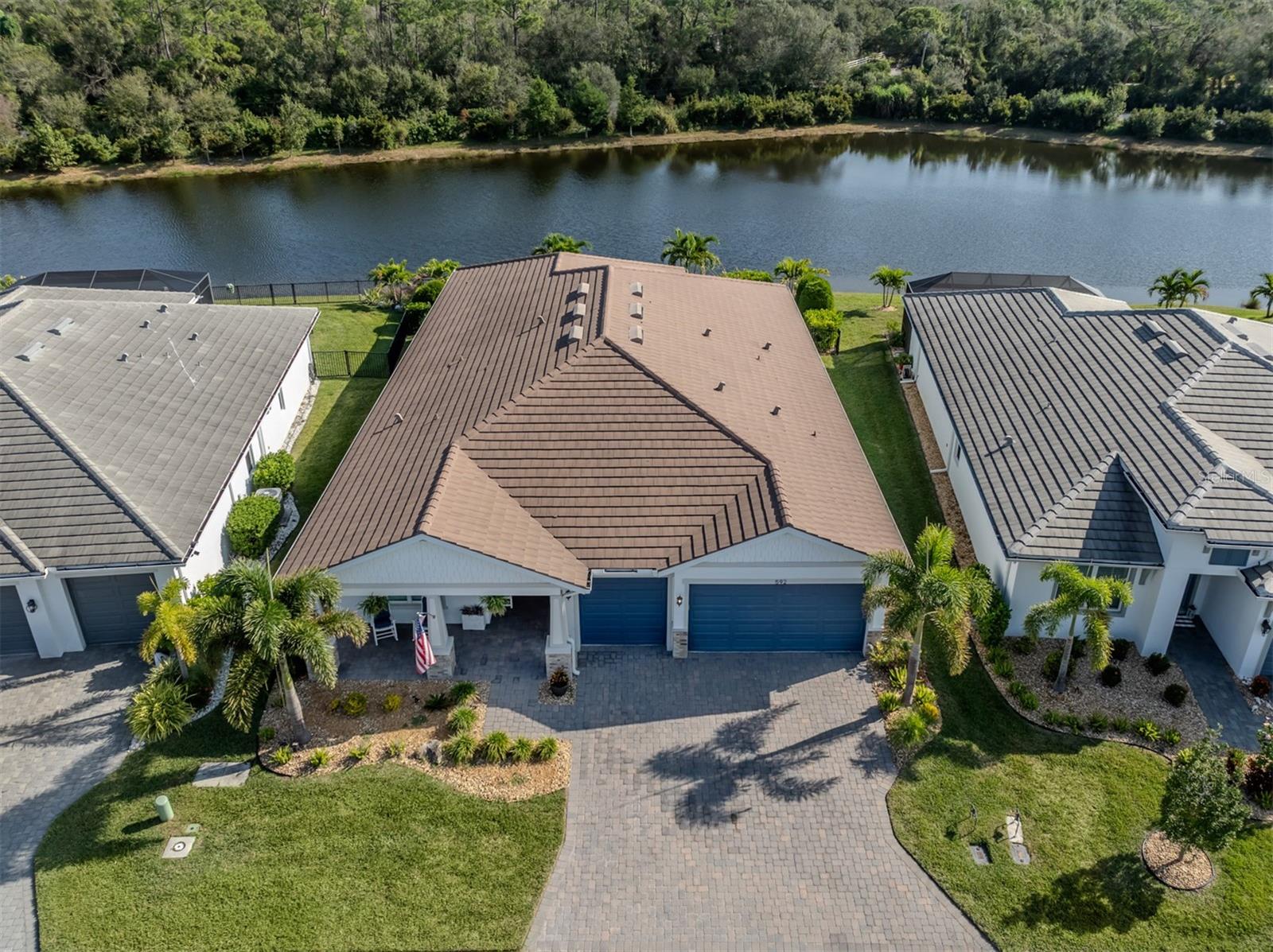 592 MISTIFLOWER CIR, NOKOMIS, FL, 34275