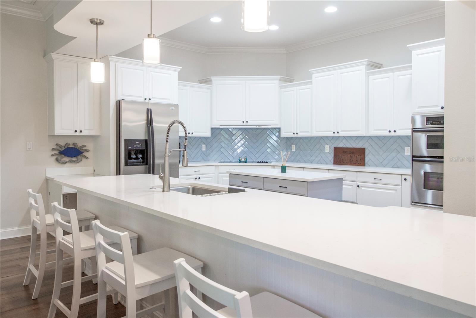 536 ONTARIO AVE, CRYSTAL BEACH, FL, 34681