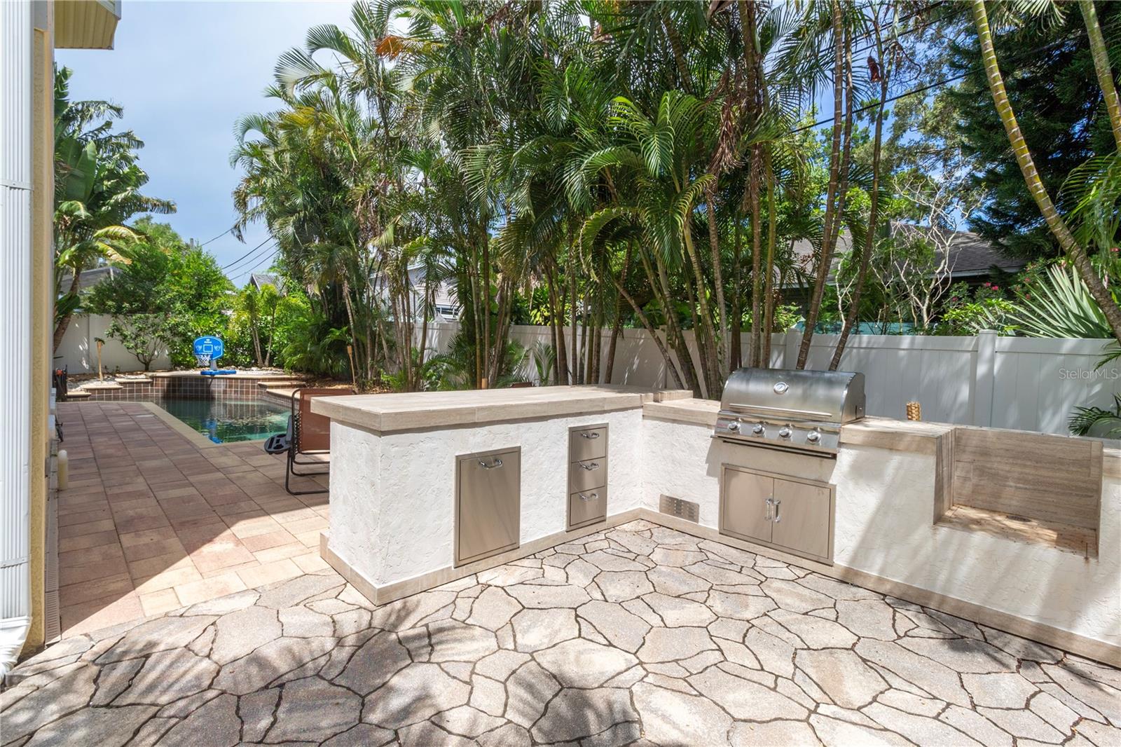 536 ONTARIO AVE, CRYSTAL BEACH, FL, 34681