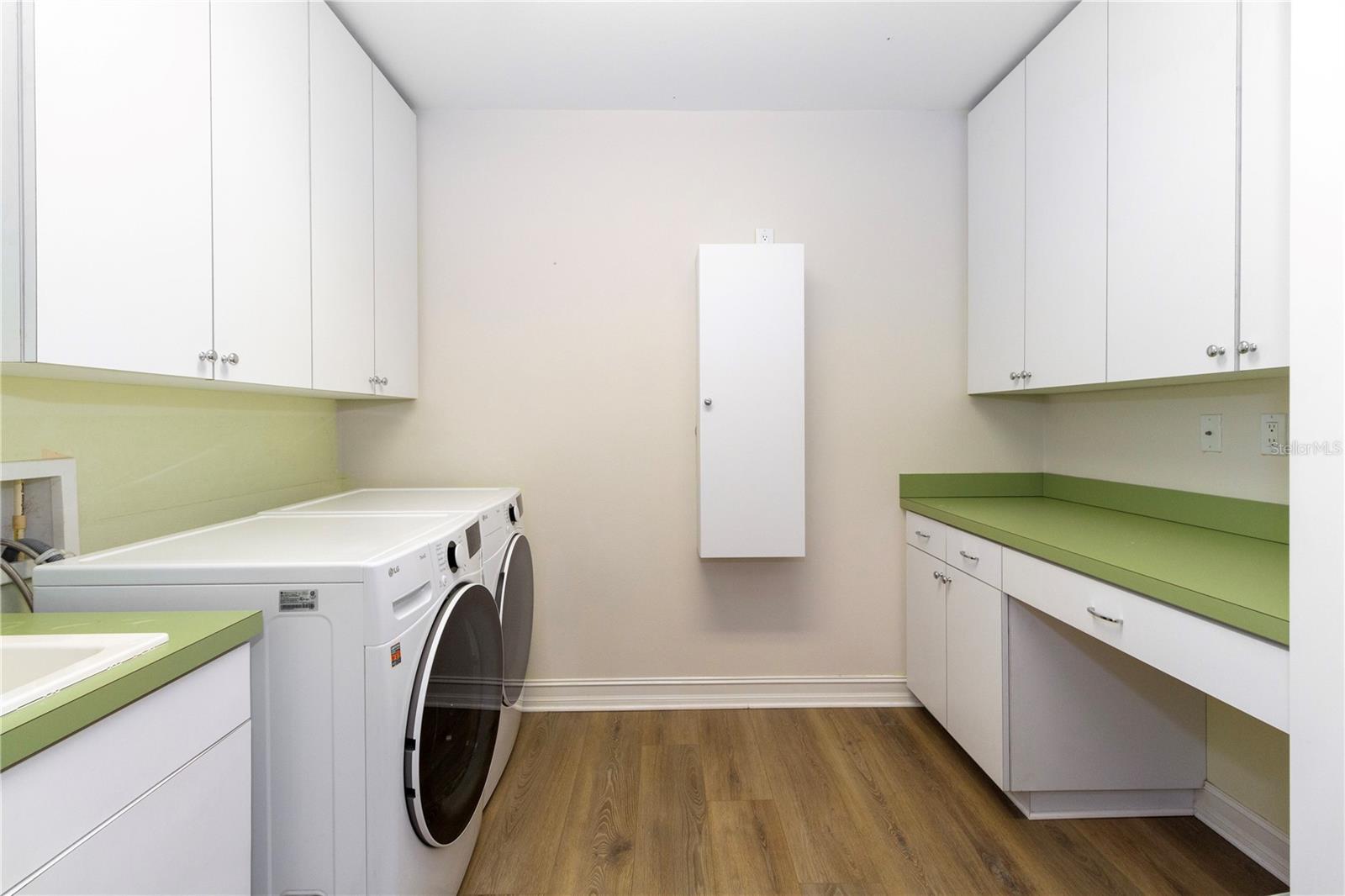 536 ONTARIO AVE, CRYSTAL BEACH, FL, 34681