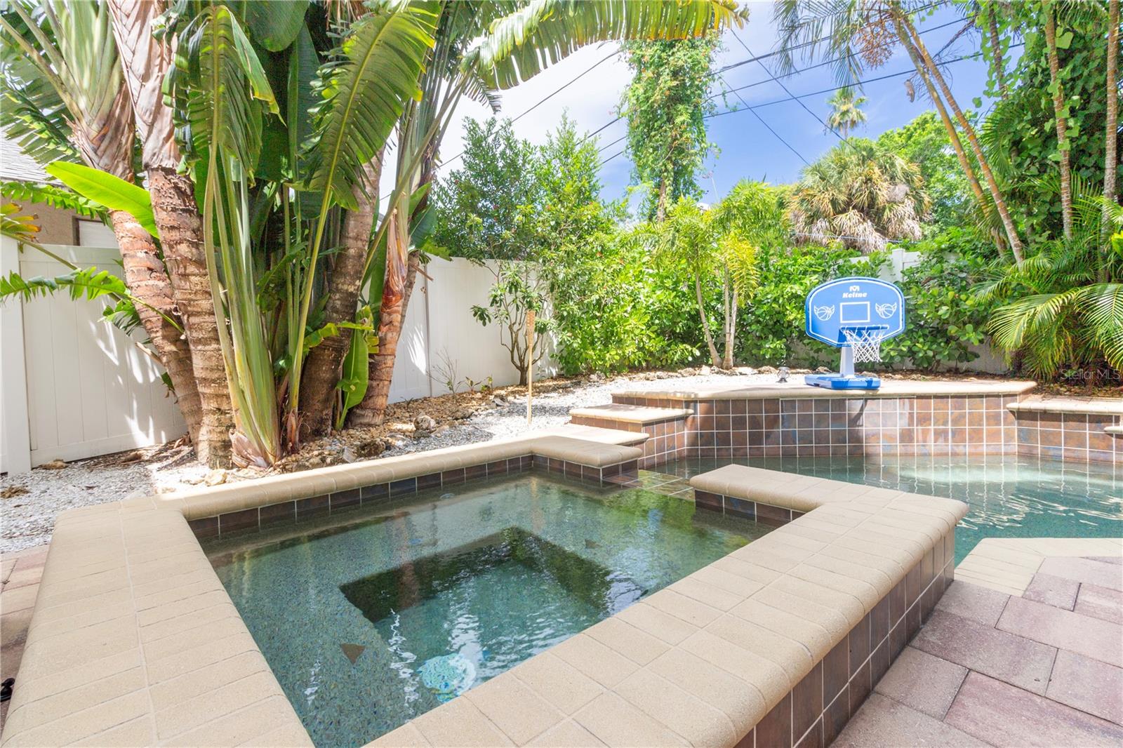 536 ONTARIO AVE, CRYSTAL BEACH, FL, 34681