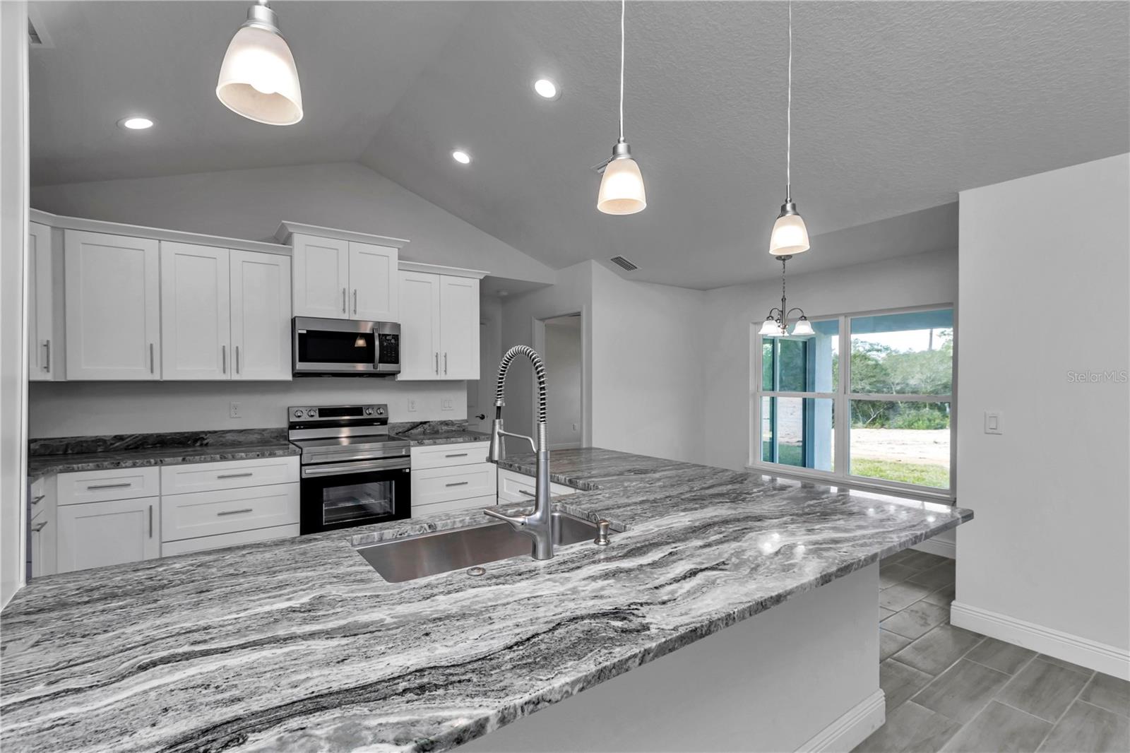 17490 SW 18TH AVE ROAD, OCALA, FL, 34473