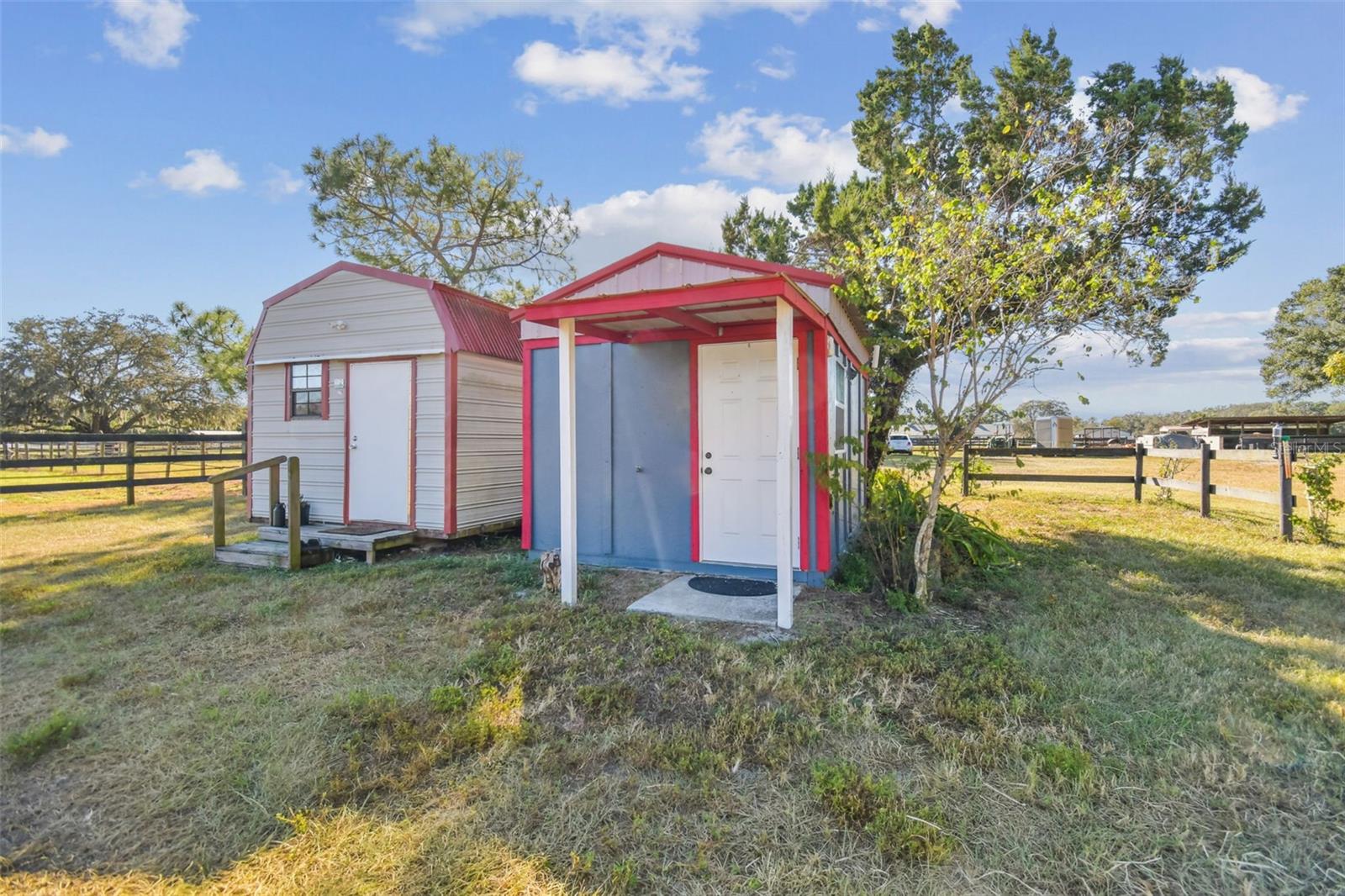 Efficiency apartment and bathroom/washer dryer building