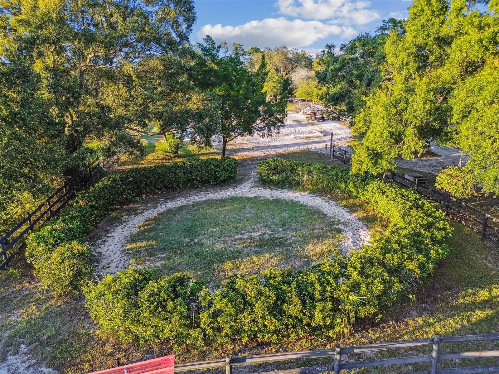 Round pen - also irrigated