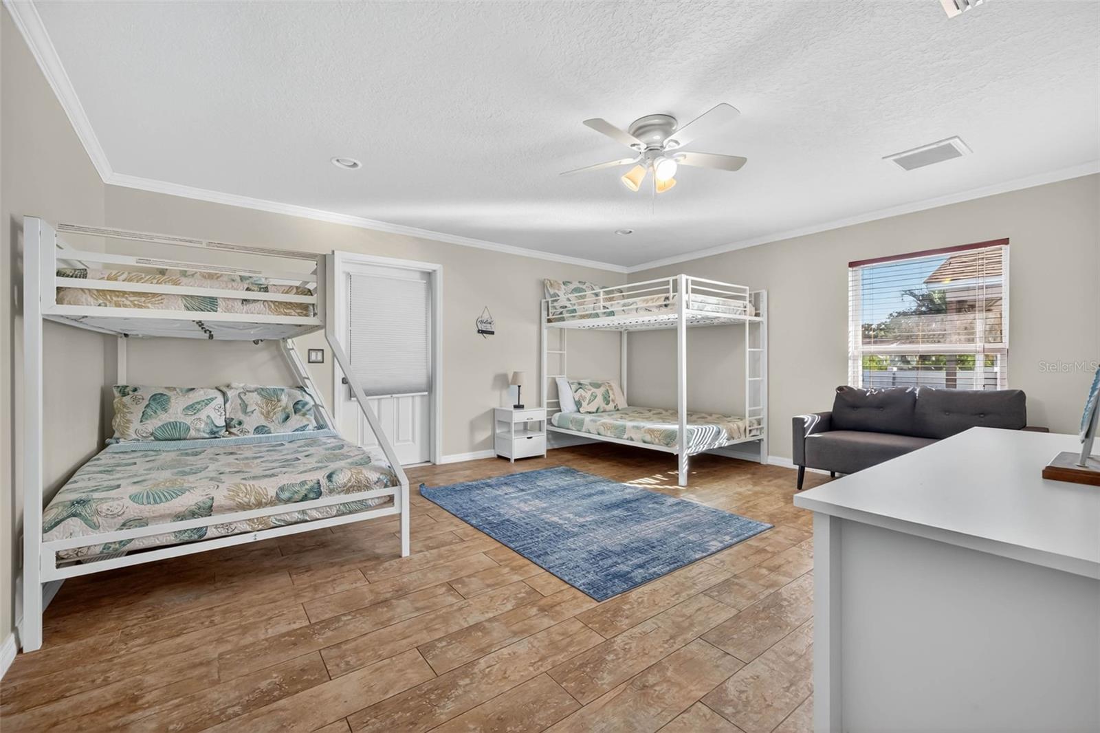 11275 APACHE PL, LARGO, FL, 33774