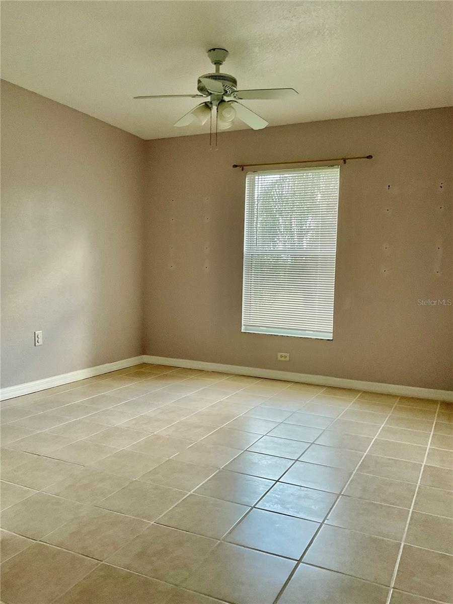 140 GOLF AIRE BLVD, HAINES CITY, FL, 33844