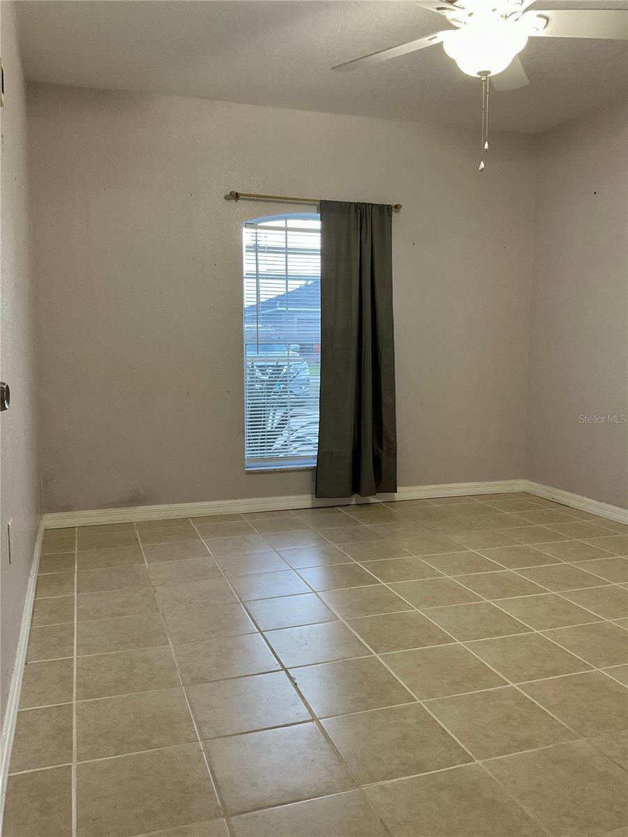 140 GOLF AIRE BLVD, HAINES CITY, FL, 33844