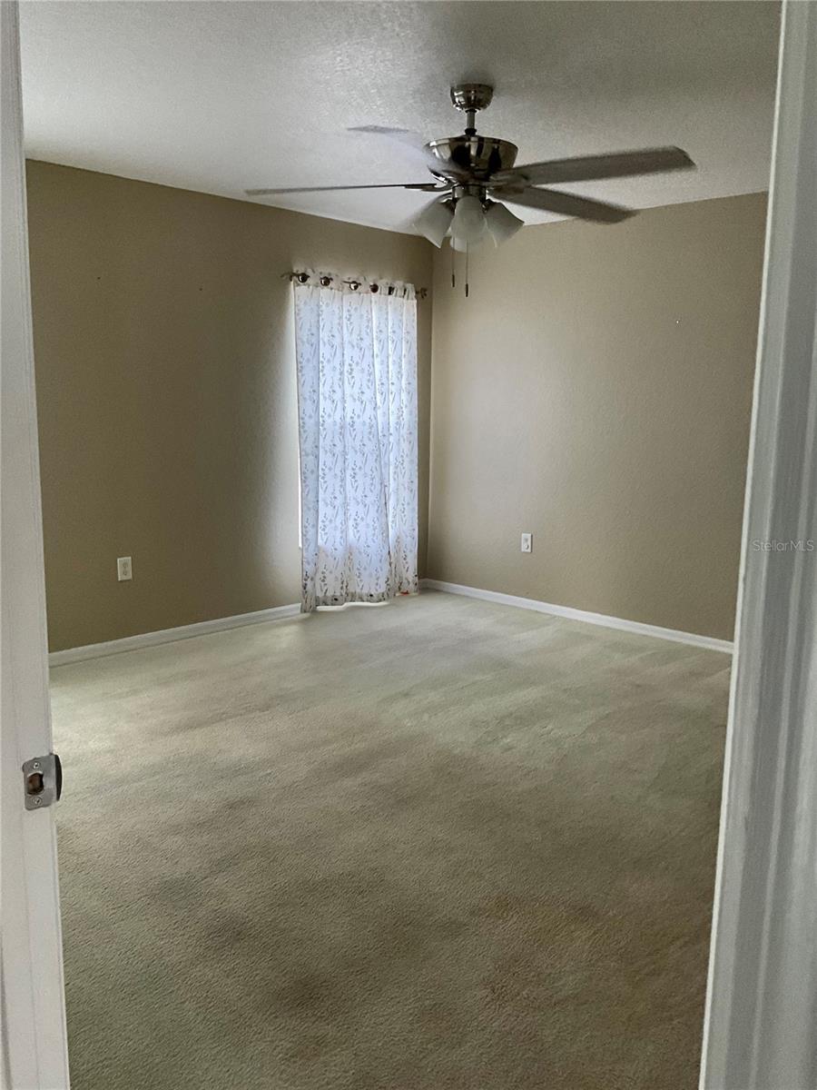 140 GOLF AIRE BLVD, HAINES CITY, FL, 33844