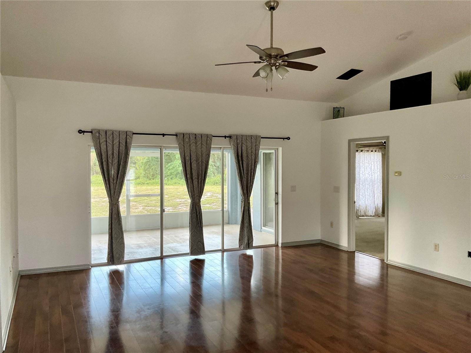 140 GOLF AIRE BLVD, HAINES CITY, FL, 33844