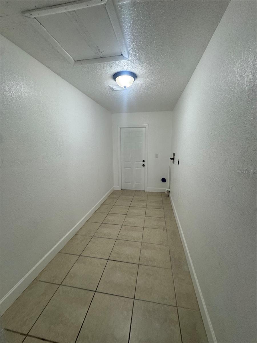 6619 S WEST SHORE BLVD #B, TAMPA, FL, 33616