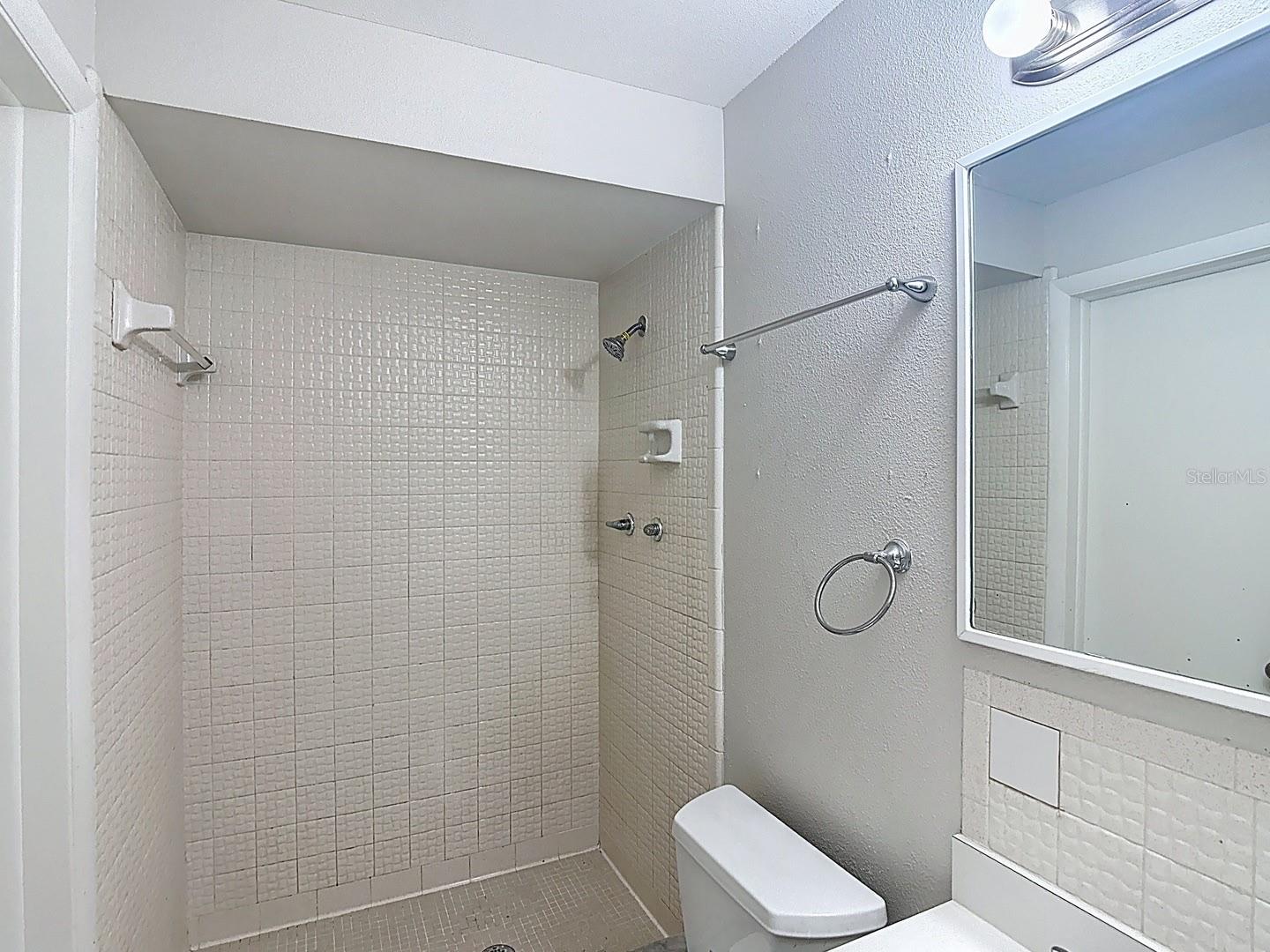 11320 CURRIE LN, LARGO, FL, 33774