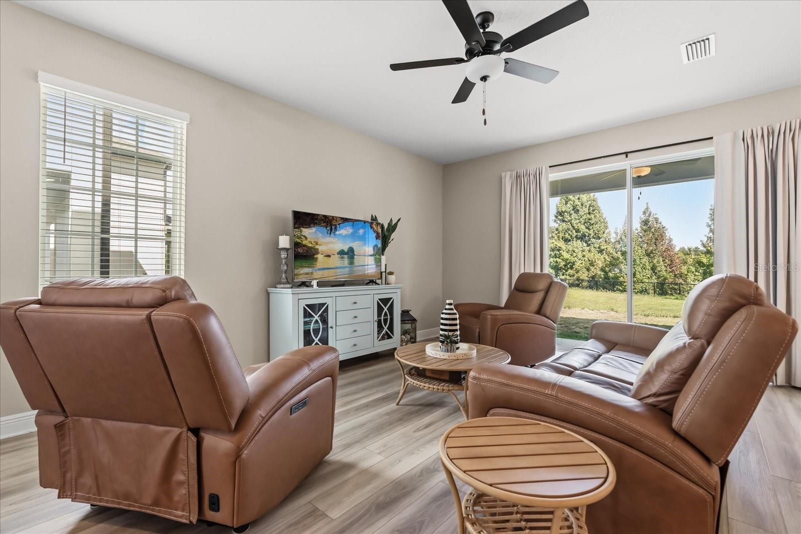 7736 SOMERSWORTH DR, KISSIMMEE, FL, 34747