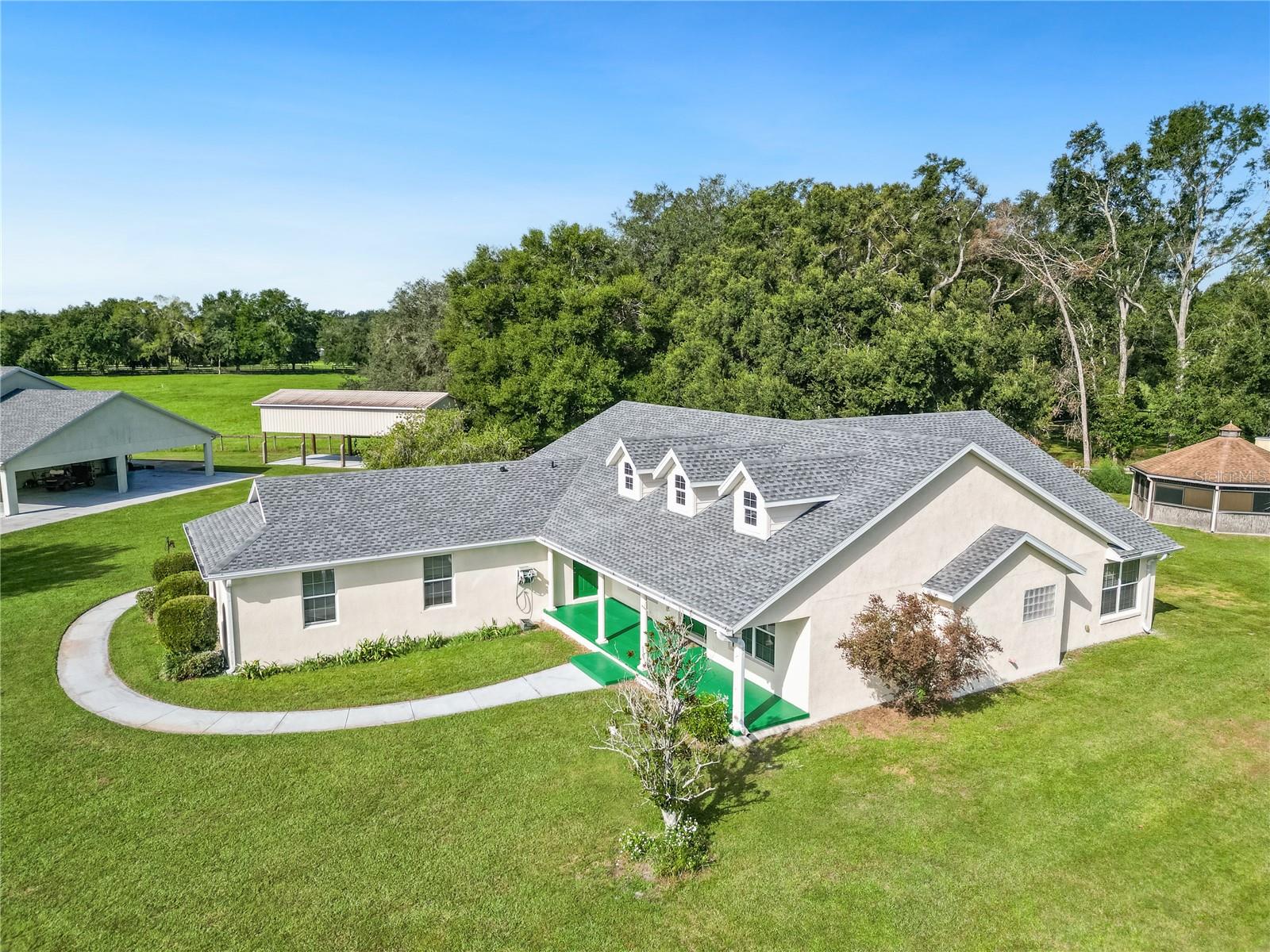 6208 SE 54TH TRL, CENTER HILL, FL, 33514