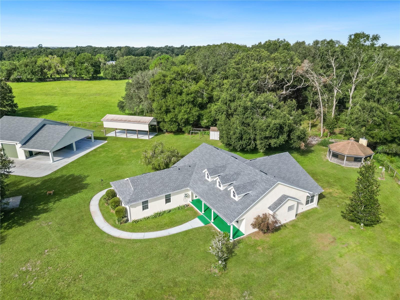 6208 SE 54TH TRL, CENTER HILL, FL, 33514