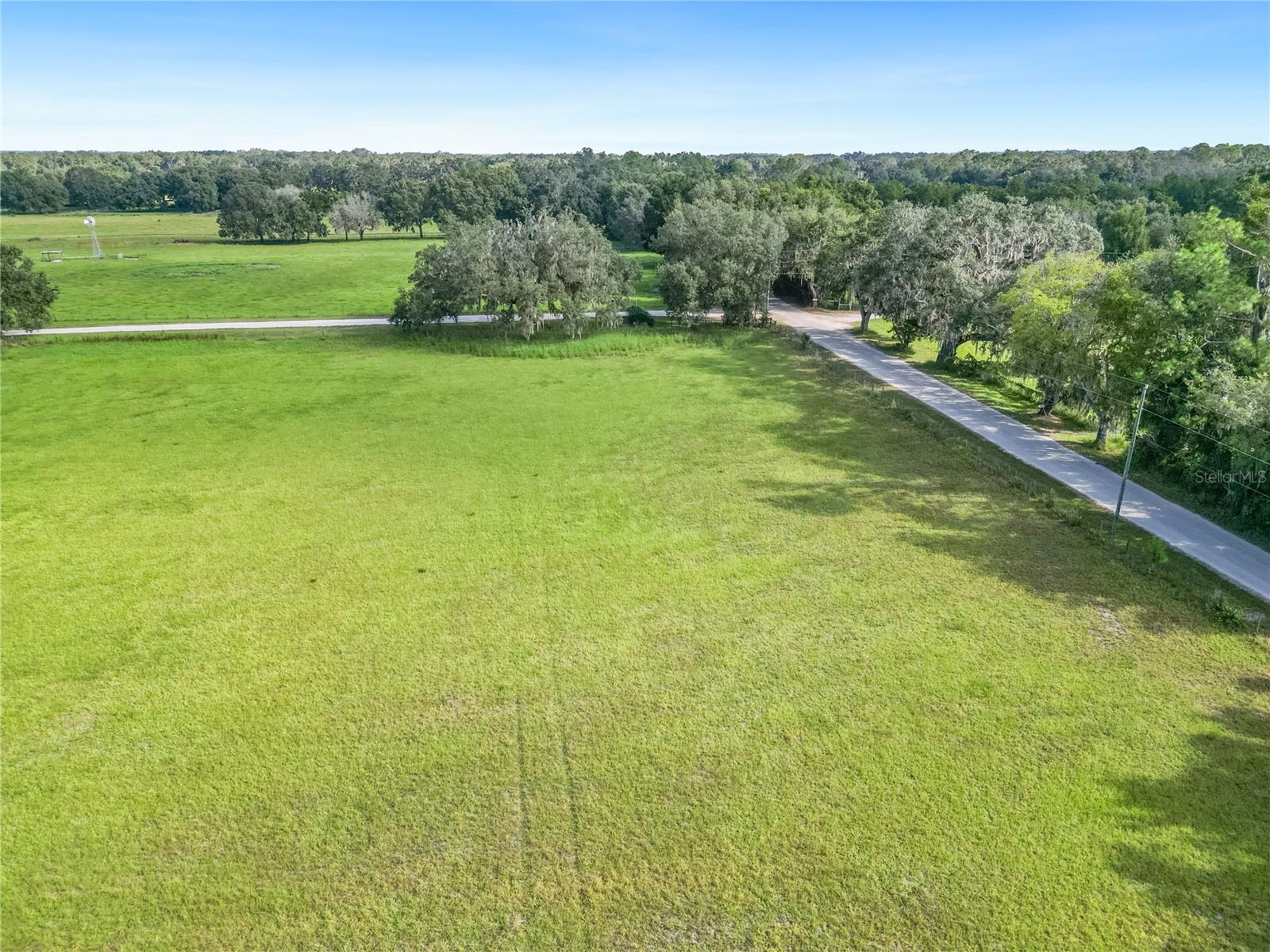 6208 SE 54TH TRL, CENTER HILL, FL, 33514