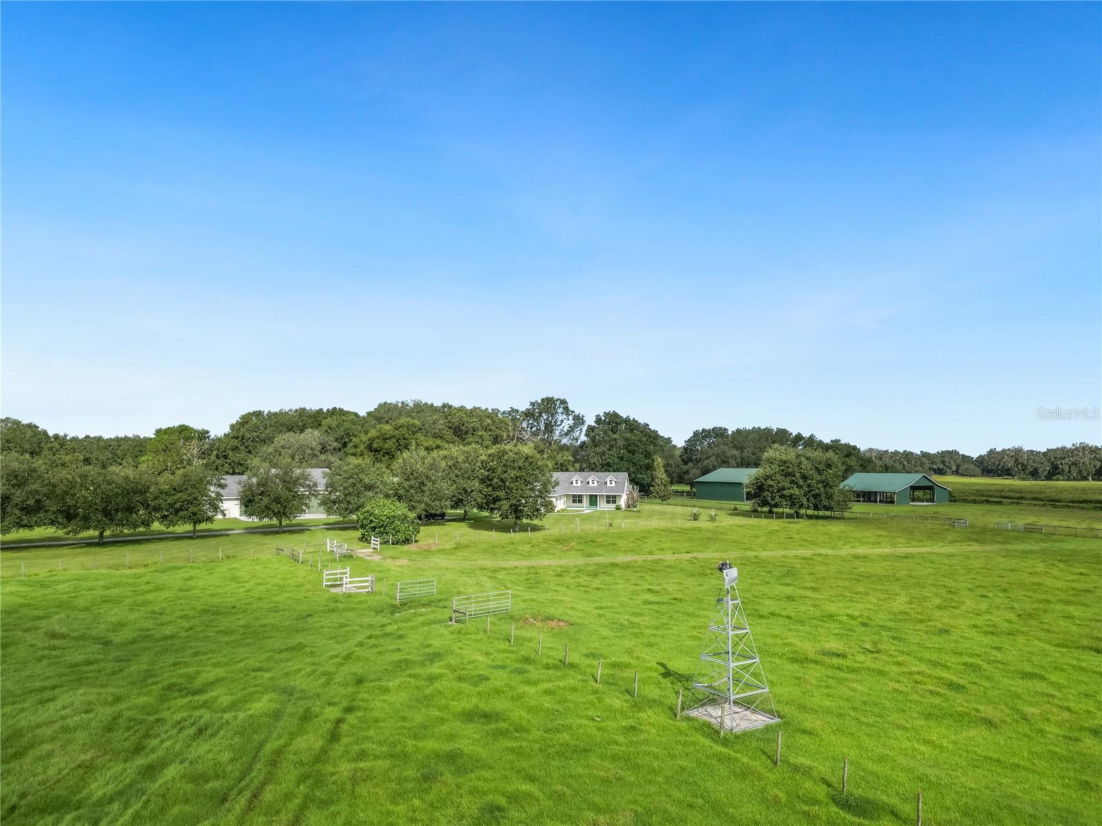 6208 SE 54TH TRL, CENTER HILL, FL, 33514