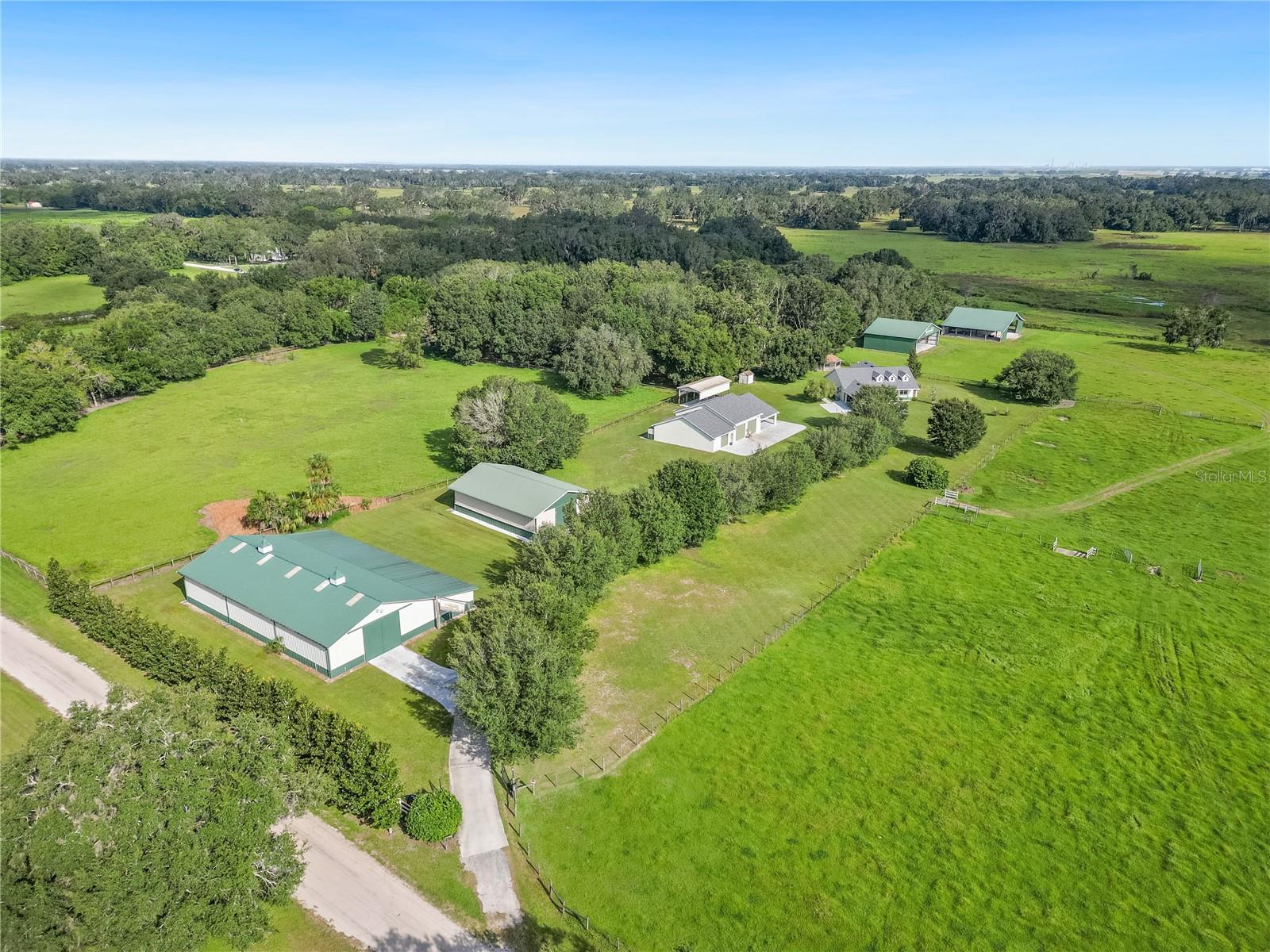 6208 SE 54TH TRL, CENTER HILL, FL, 33514