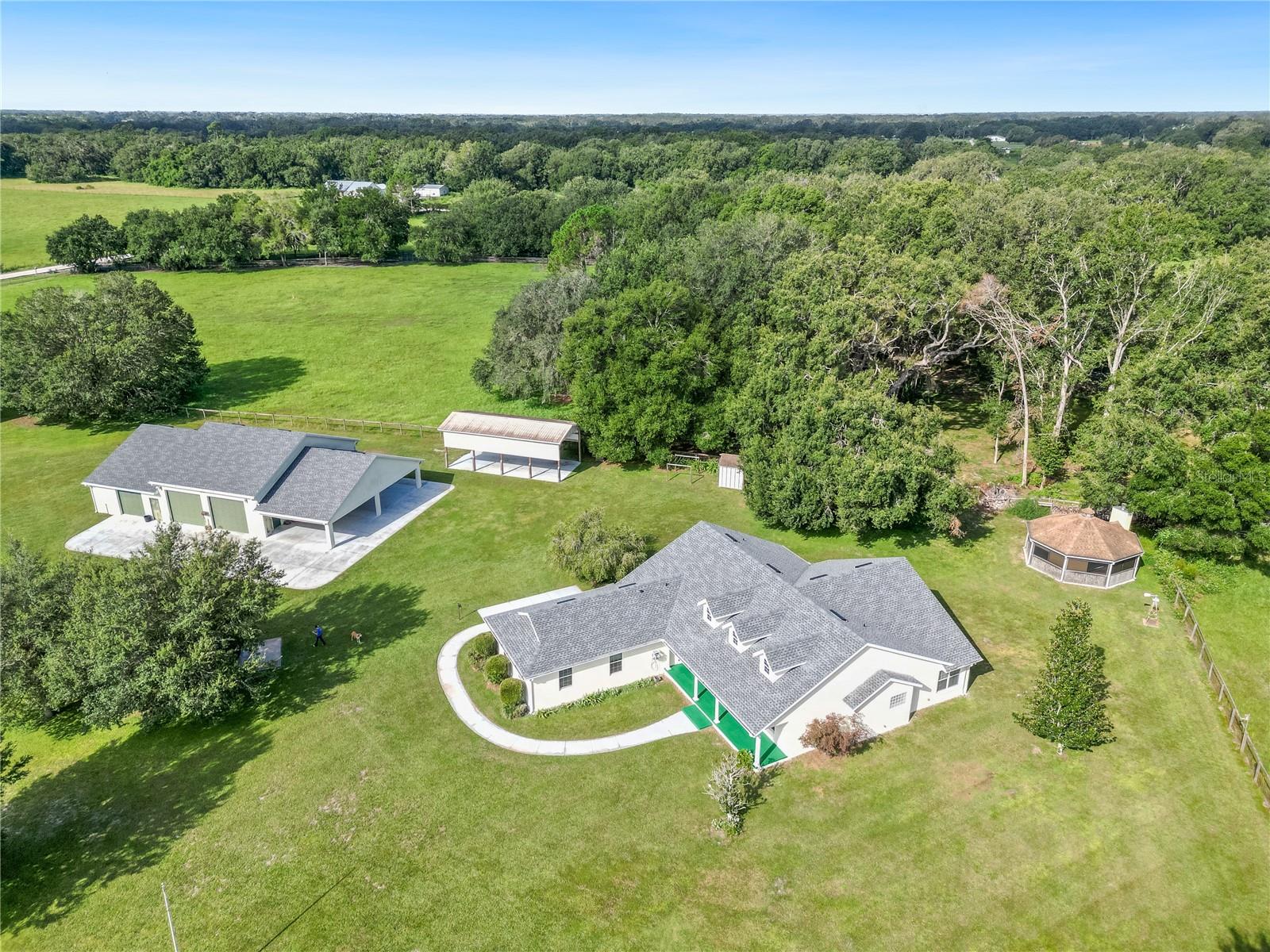 6208 SE 54TH TRL, CENTER HILL, FL, 33514