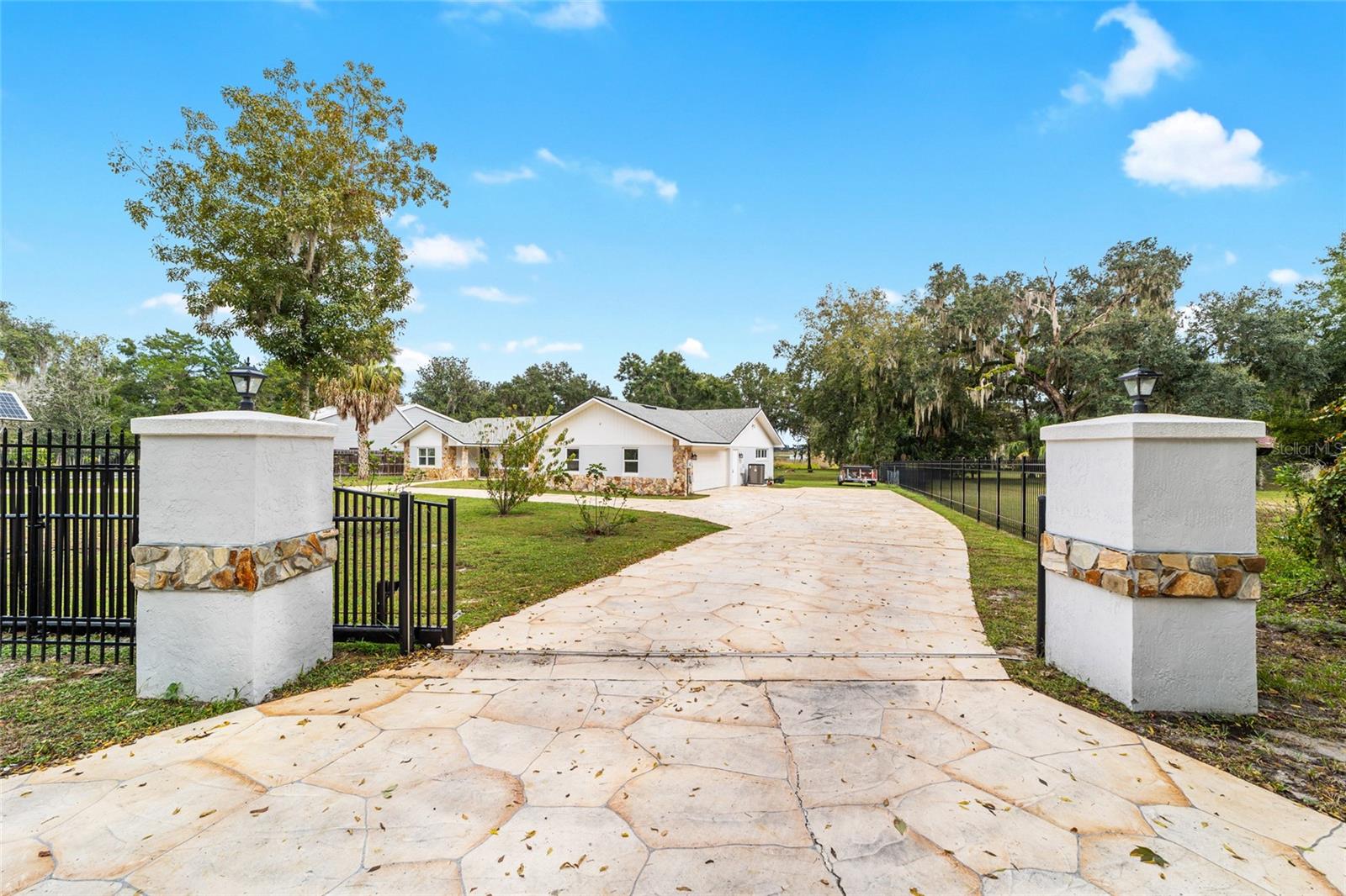 223 S NESBITT TER, INVERNESS, FL, 34450