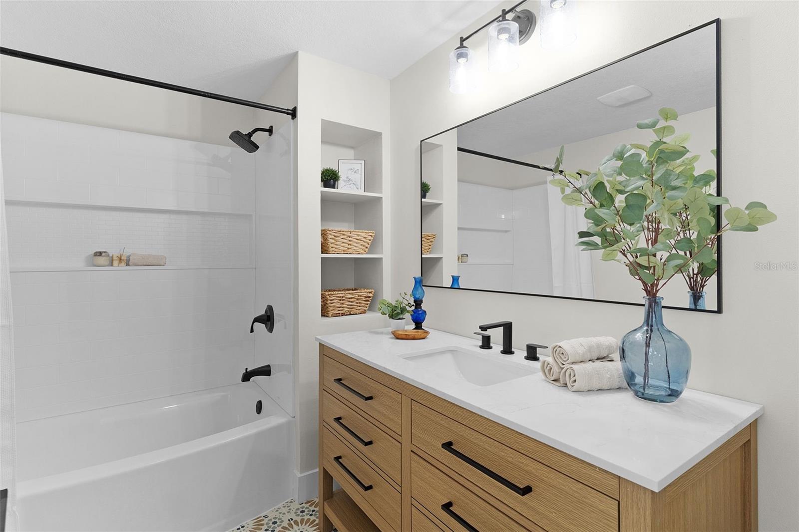 205 PALO VERDE DR, LEESBURG, FL, 34748