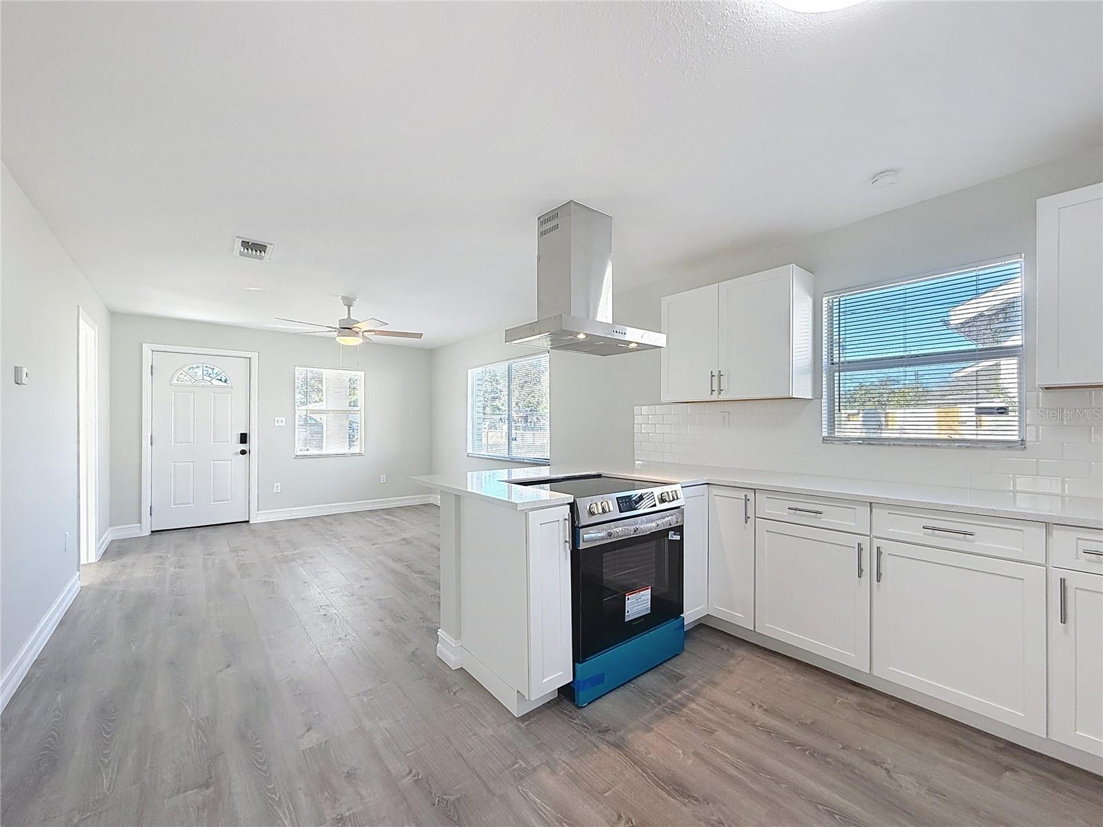 2408 E MAGNOLIA ST, LAKELAND, FL, 33801