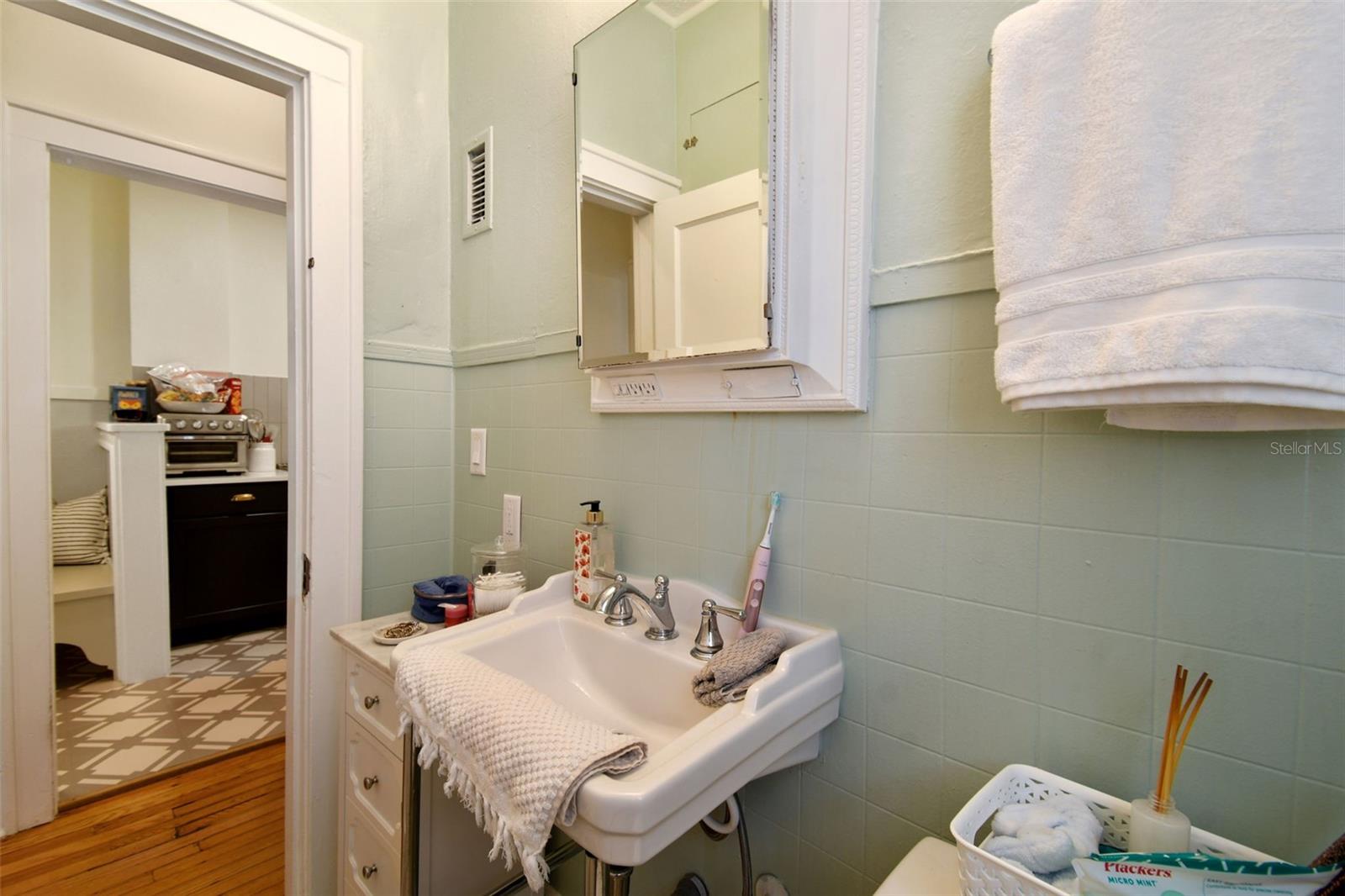 2111 W SOUTHVIEW AVE #A, TAMPA, FL, 33606