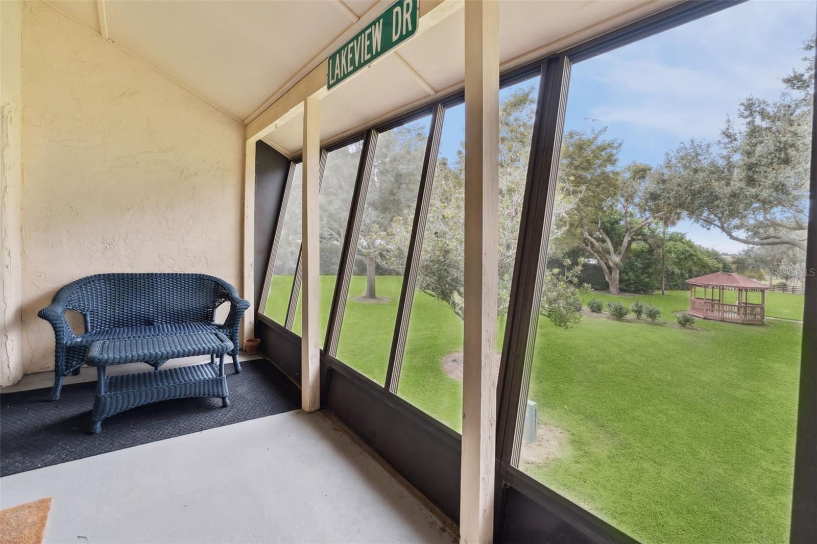 P4936783 Property Photo