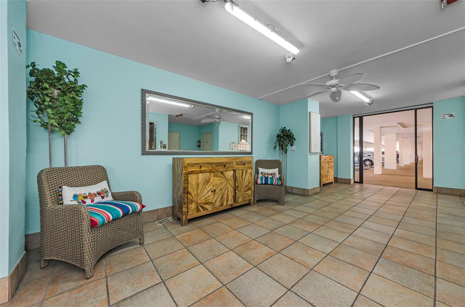 131 BLUFF VIEW DR #308, BELLEAIR BLUFFS, FL, 33770