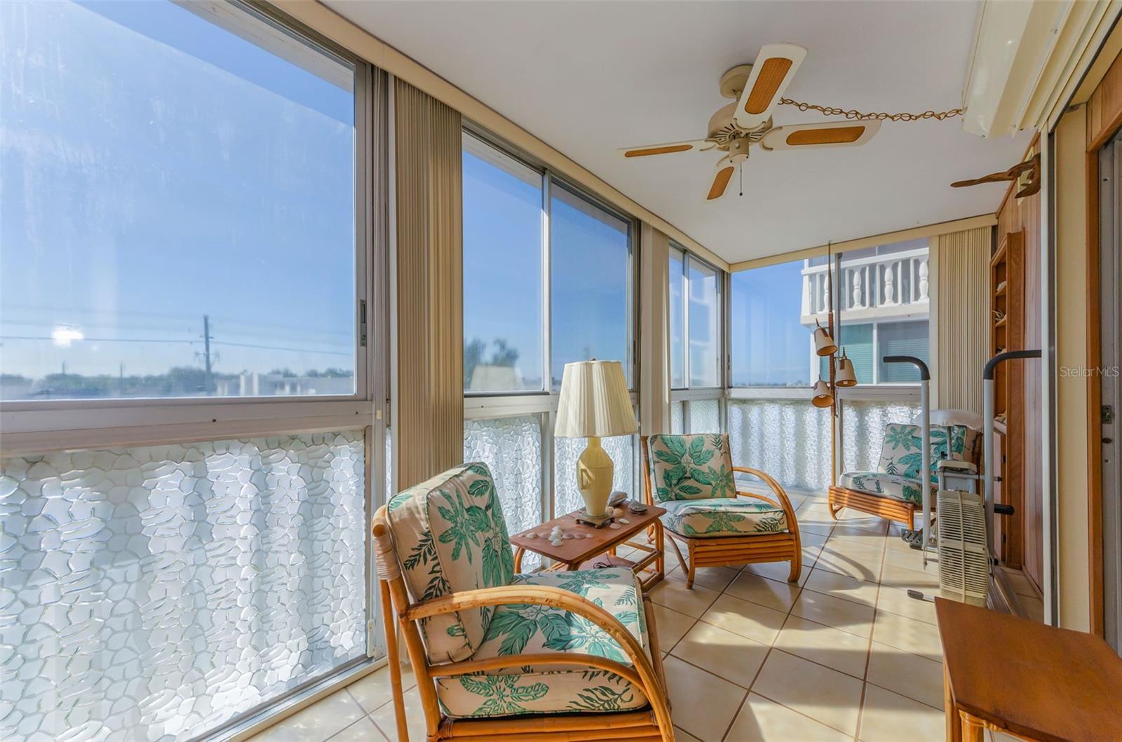 131 BLUFF VIEW DR #308, BELLEAIR BLUFFS, FL, 33770