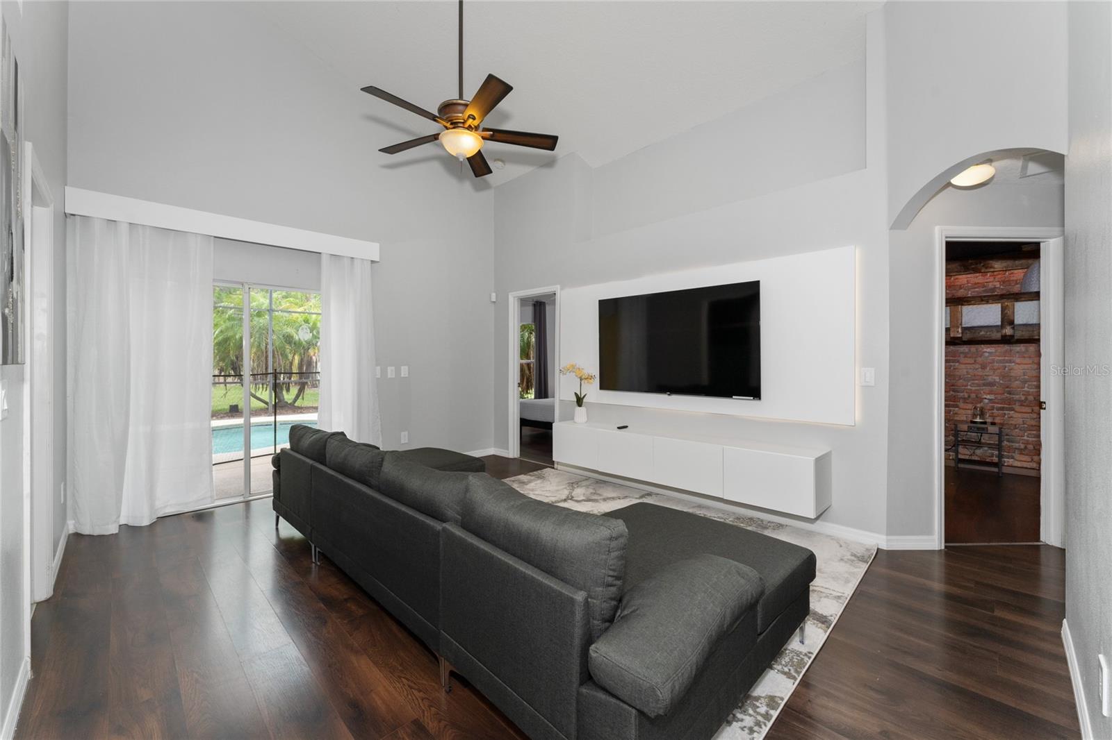 1067 TOURMALINE DR, KISSIMMEE, FL, 34746