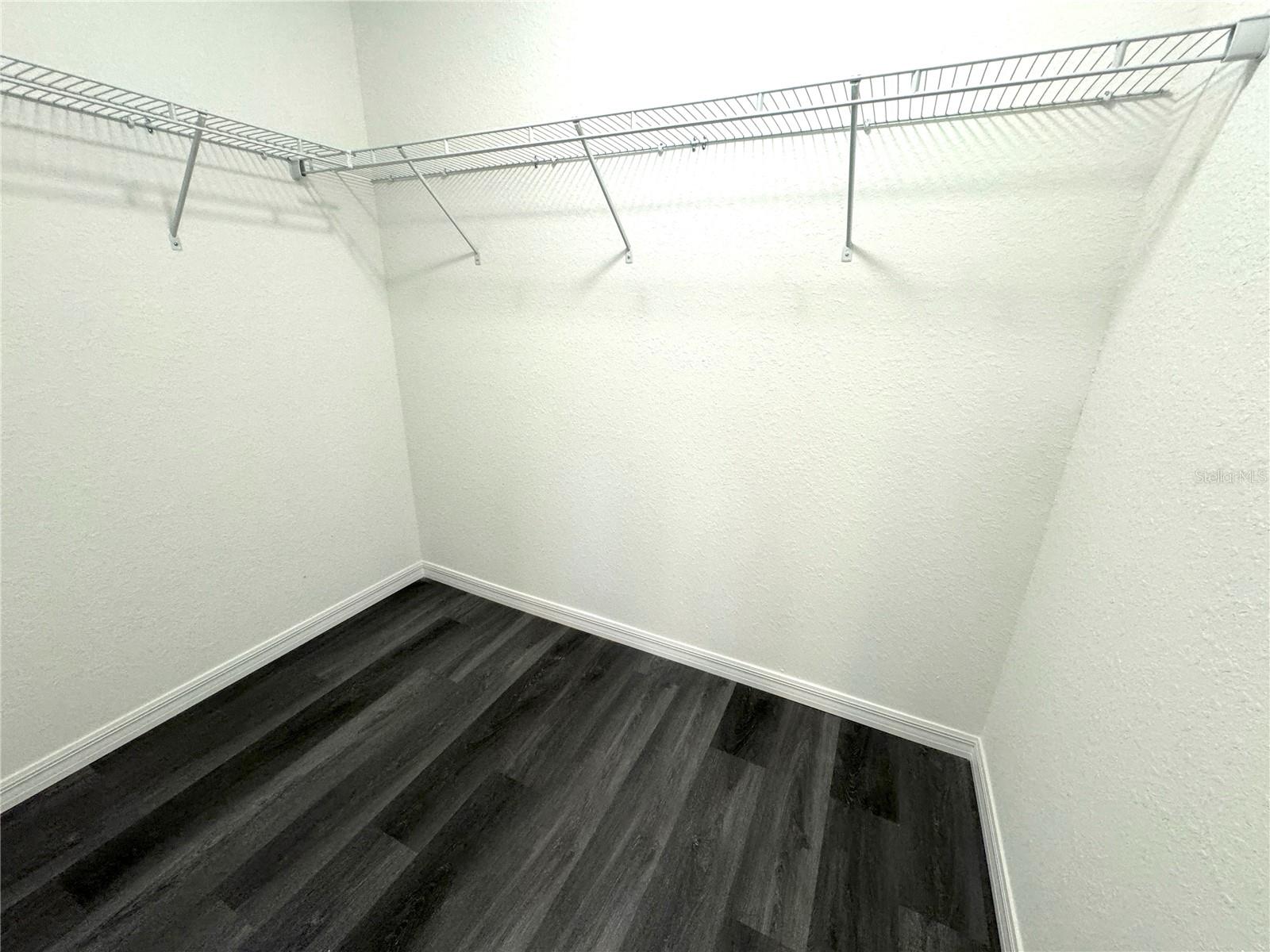 294 MALAUKA RUN, OCKLAWAHA, FL, 32179