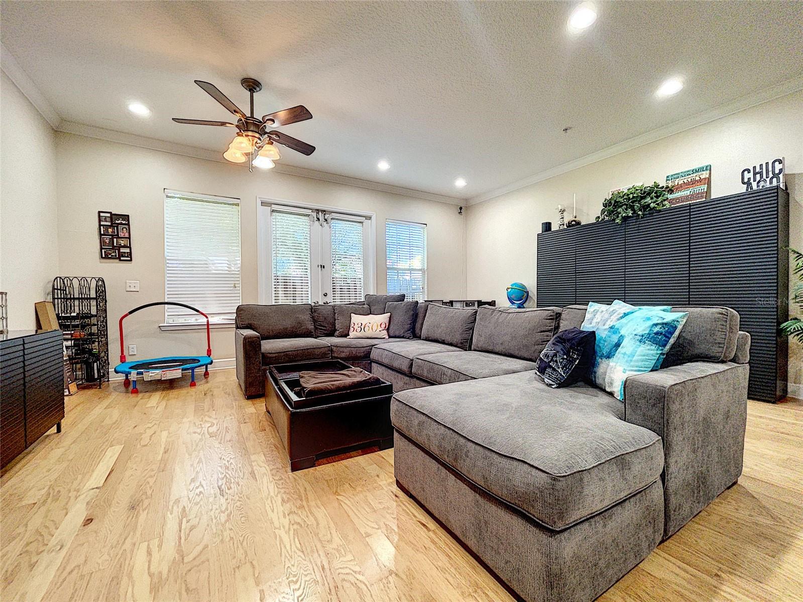 3210 W HORATIO ST #10, TAMPA, FL, 33609