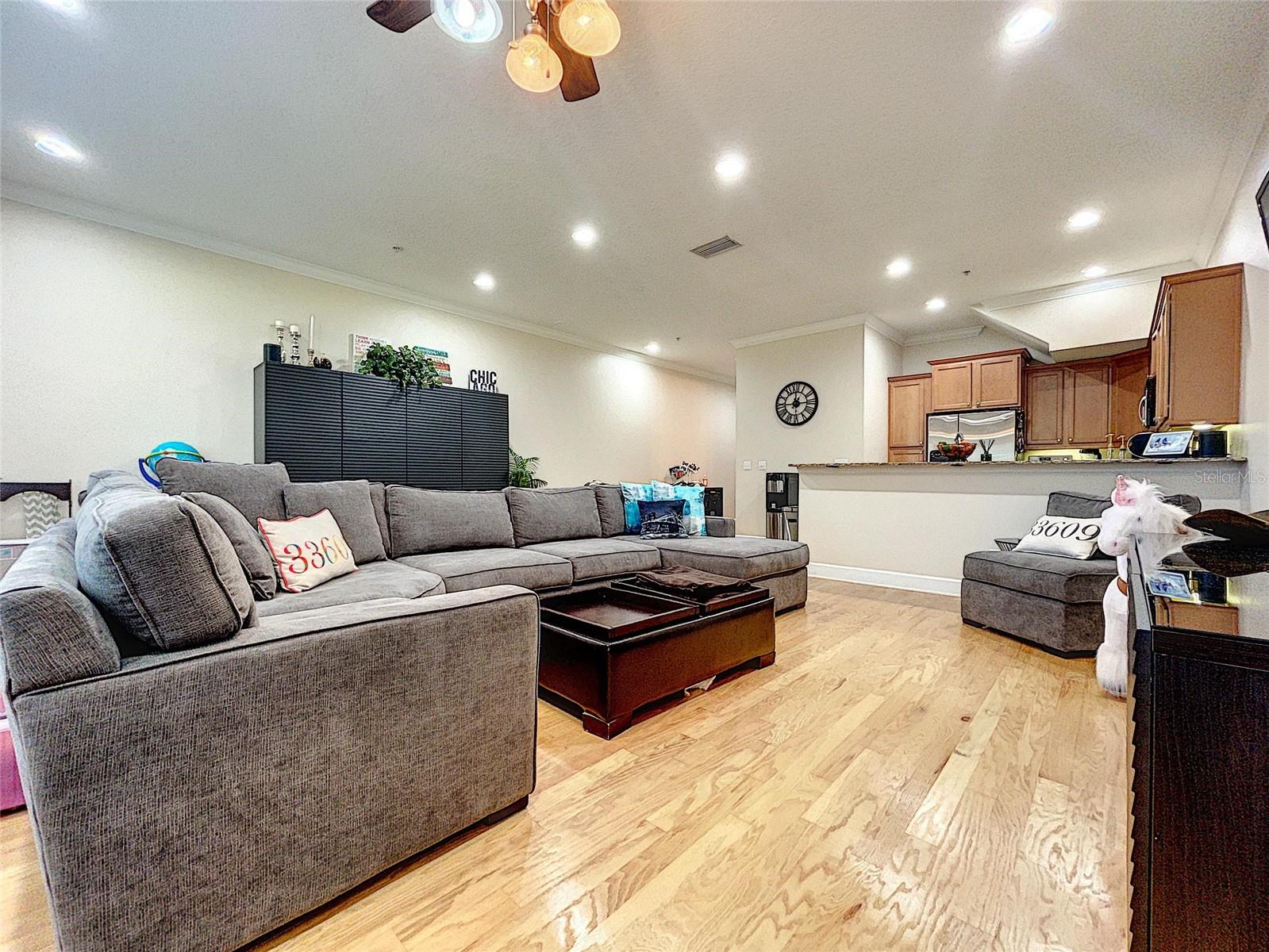 3210 W HORATIO ST #10, TAMPA, FL, 33609