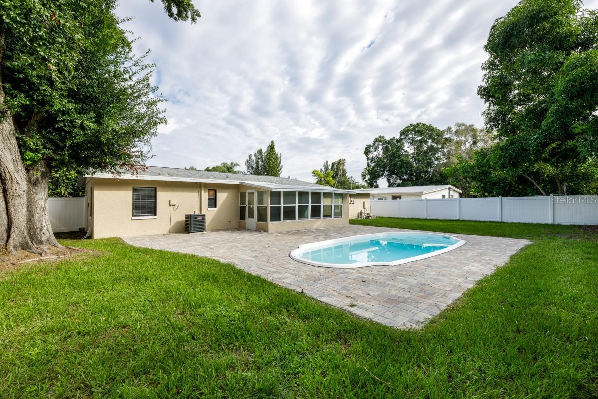 3936 NEPTUNE DR SE, ST PETERSBURG, FL, 33705