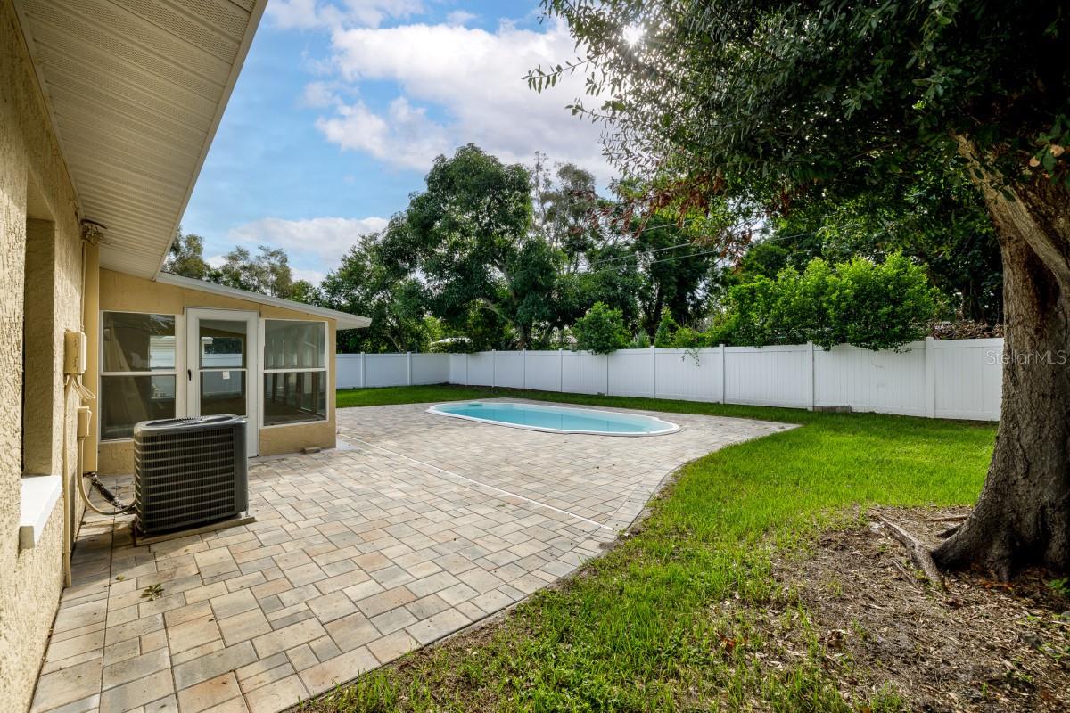 3936 NEPTUNE DR SE, ST PETERSBURG, FL, 33705