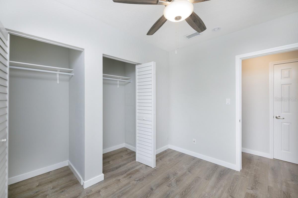 3936 NEPTUNE DR SE, ST PETERSBURG, FL, 33705