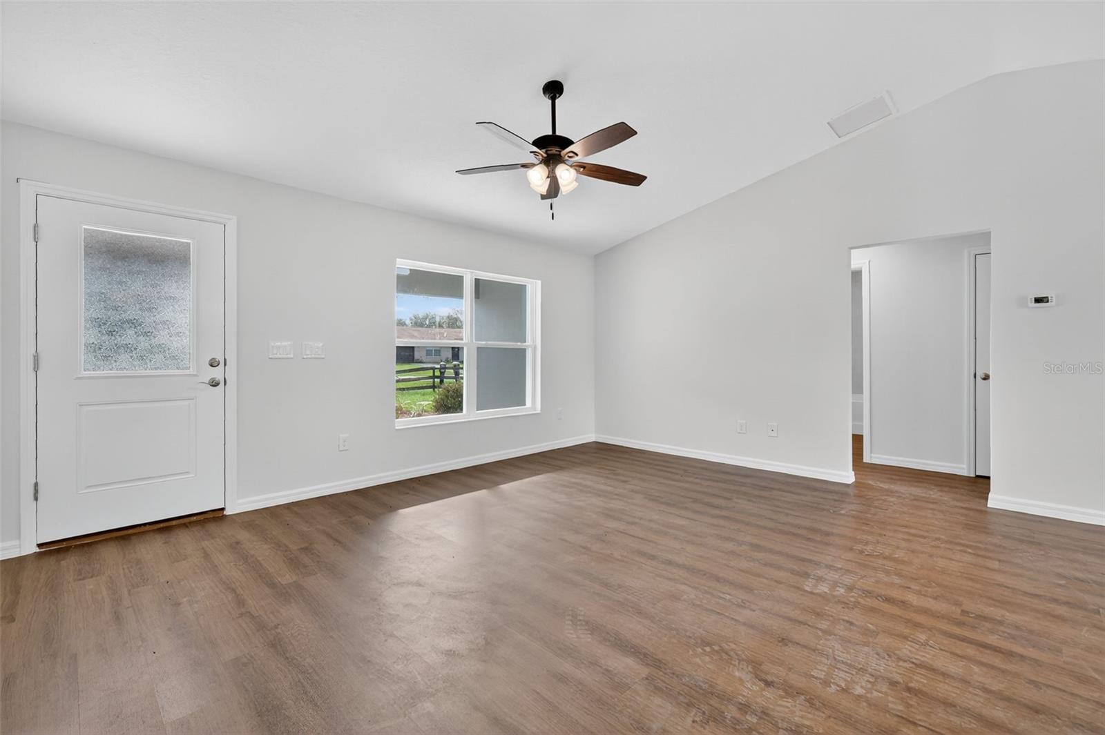 1220 PADGETT CIR, LADY LAKE, FL, 32159