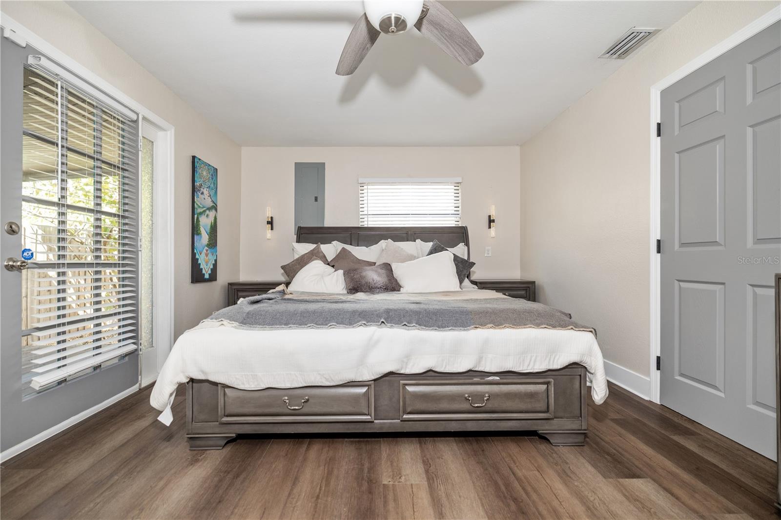 5701 12TH AVE S, GULFPORT, FL, 33707