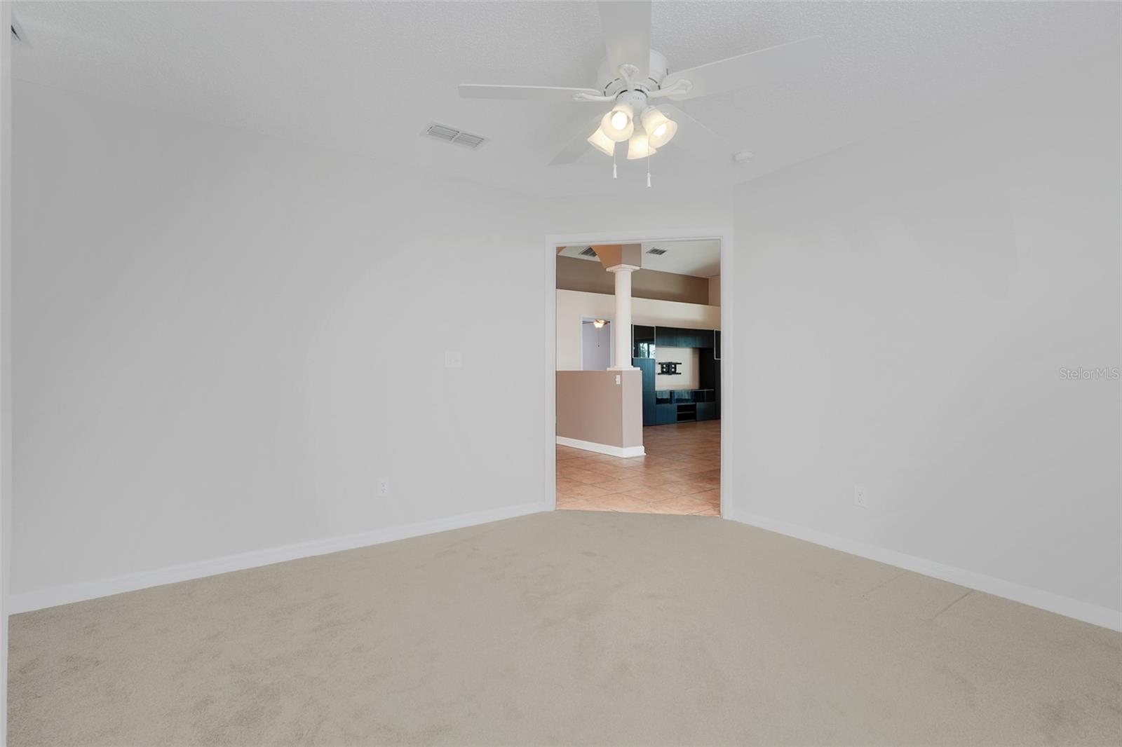 1045 BLUEGRASS DR, GROVELAND, FL, 34736