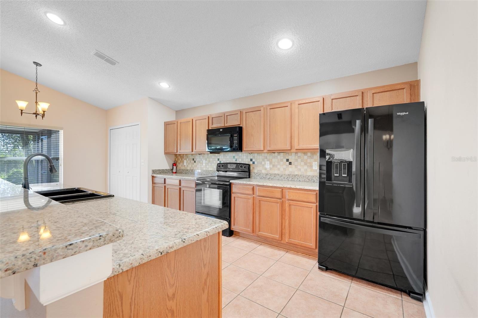 1045 BLUEGRASS DR, GROVELAND, FL, 34736