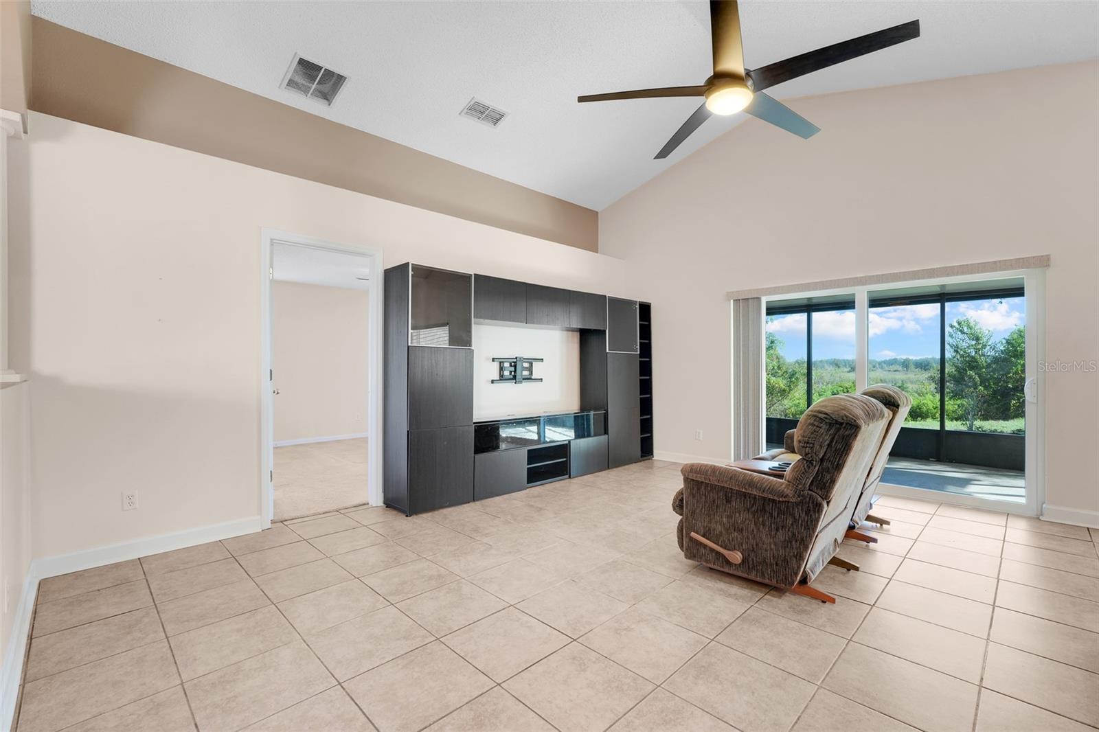 1045 BLUEGRASS DR, GROVELAND, FL, 34736