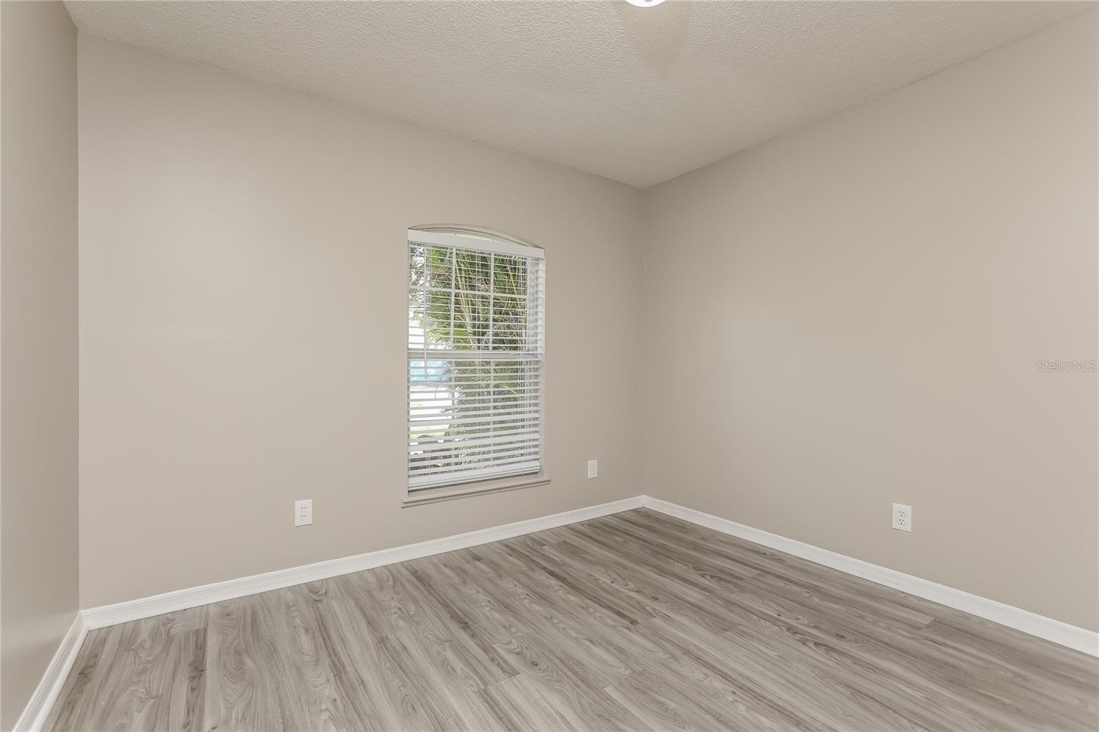 8757 CLAIBORNE CT, ORLANDO, FL, 32825