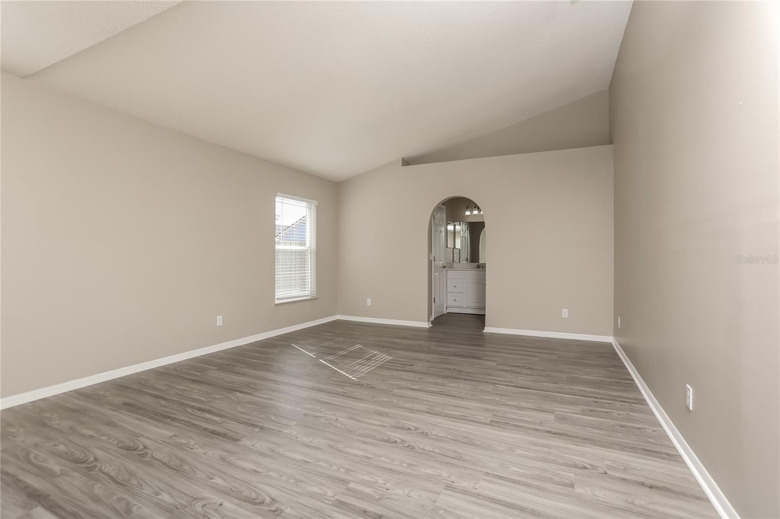 8757 CLAIBORNE CT, ORLANDO, FL, 32825