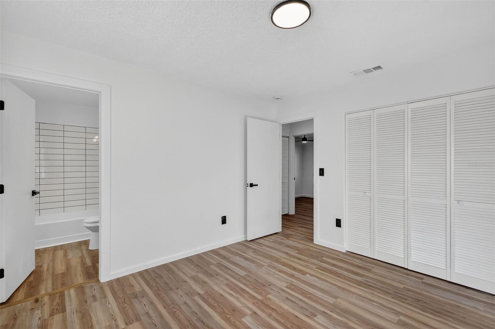 6 WATER TRACK TRL, OCALA, FL, 34472