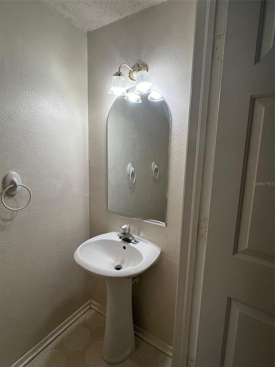 1308 COSTA MESA DRIVE DR, WESLEY CHAPEL, FL, 33543