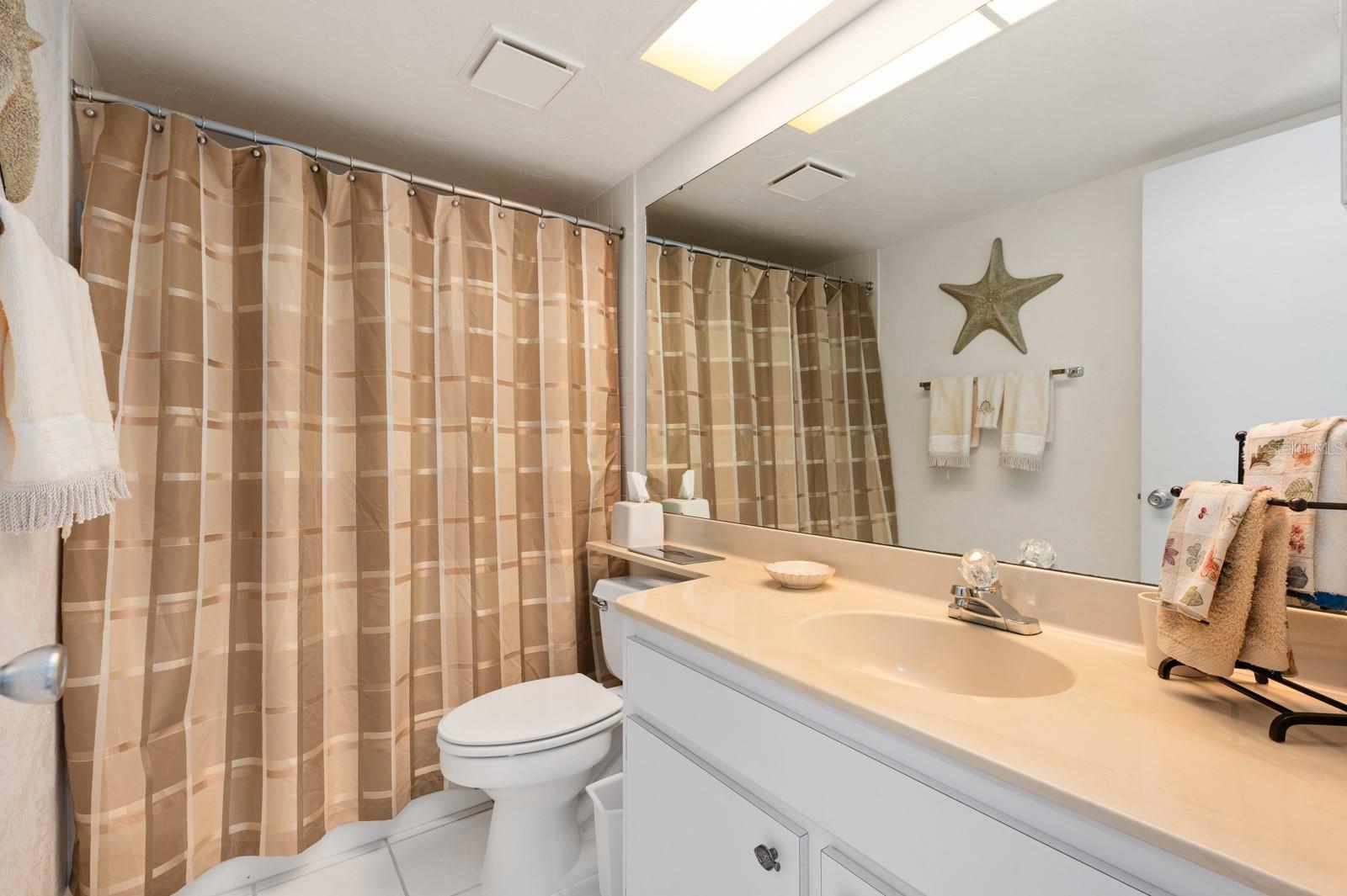 1704 PELICAN COVE RD #T138, SARASOTA, FL, 34231