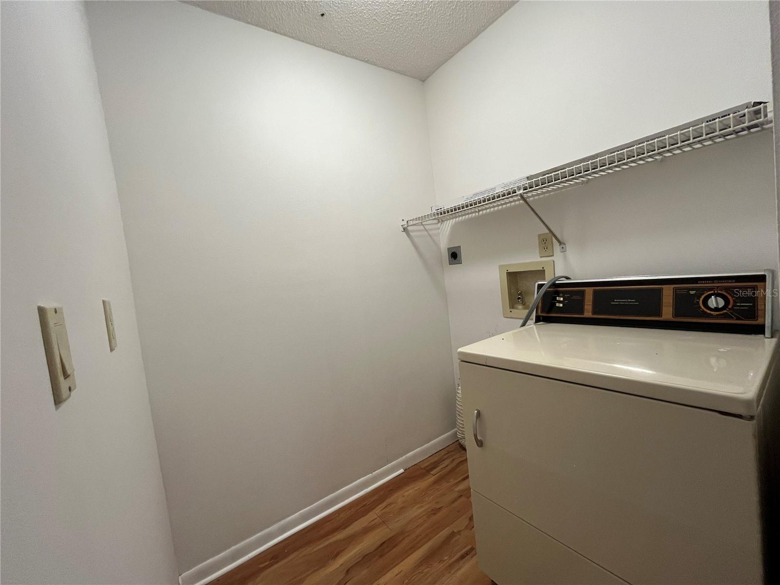 S5137118 Property Photo