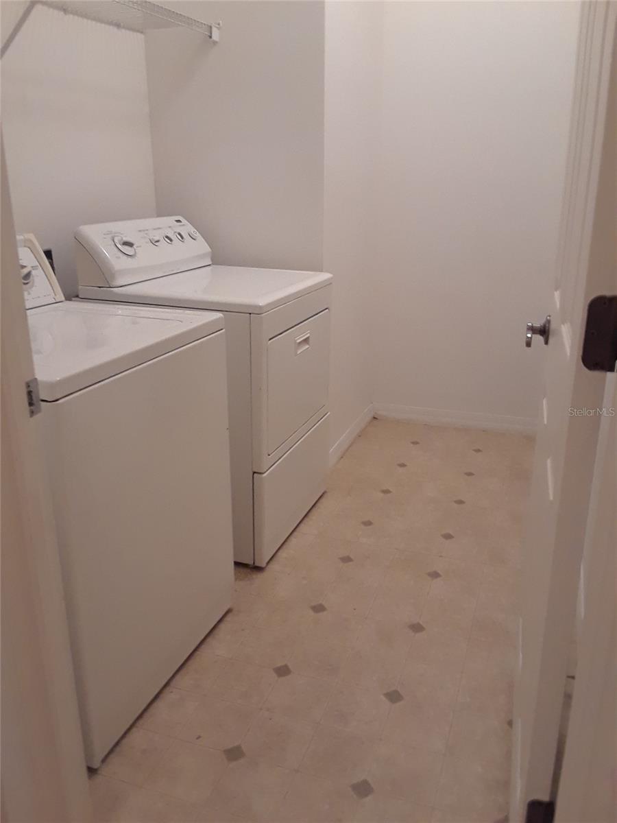 225 LARGOVISTA DR, OAKLAND, FL, 34787