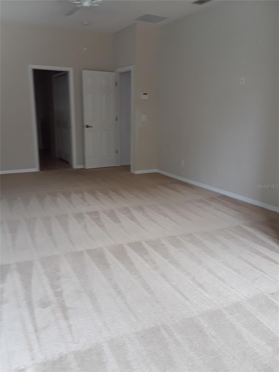 225 LARGOVISTA DR, OAKLAND, FL, 34787