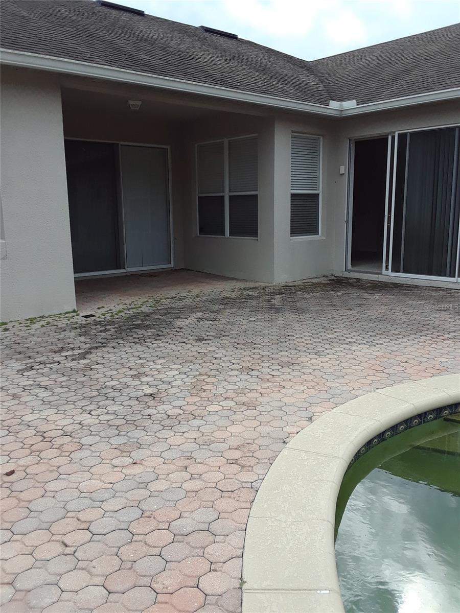 225 LARGOVISTA DR, OAKLAND, FL, 34787